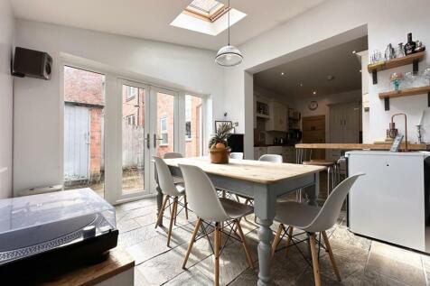 Family Living Kitchen