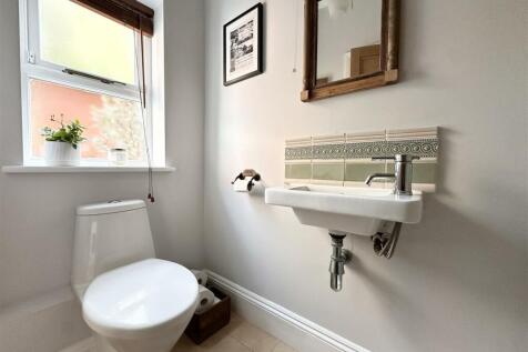 Downstairs Cloakroom