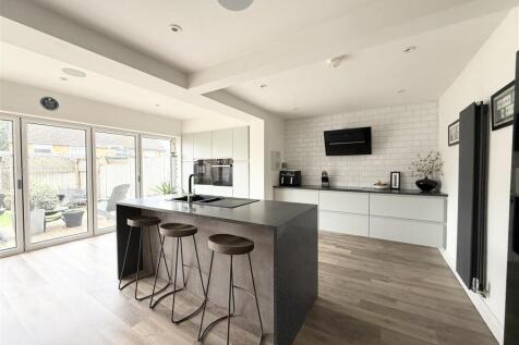 Family Living Kitchen