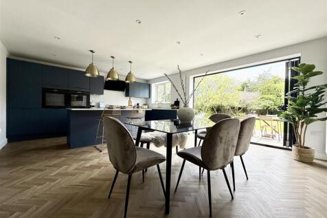 Family Living Kitchen