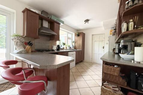 Open Plan Kitchen Diner