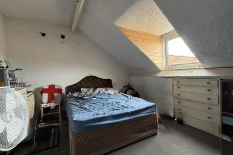 Top Floor Third Bedroom