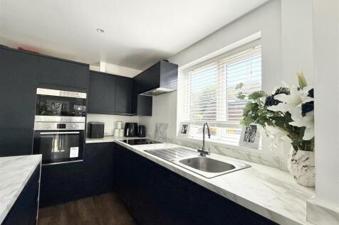 Family Living Kitchen
