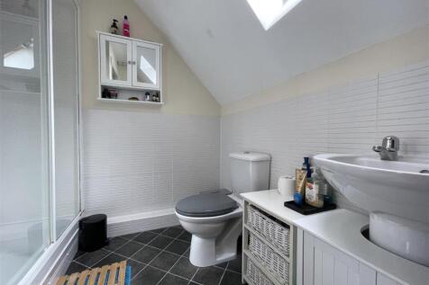 Master Ensuite