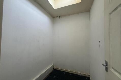 Bedroom/Study