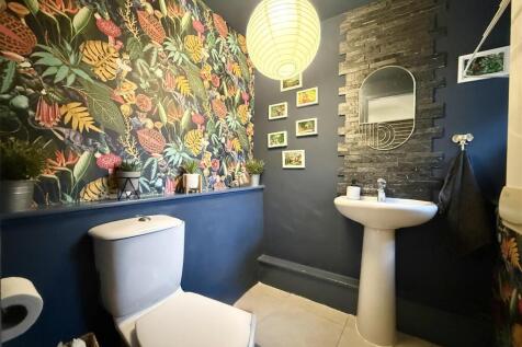 Downstairs Cloakroom