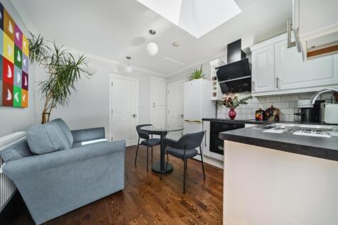 Reception/Kitchen