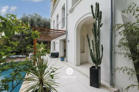 Property Image 25