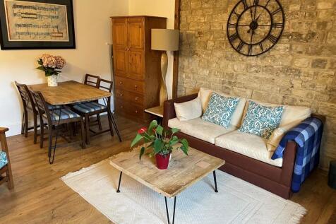 ANNEXE SITTING ROOM
