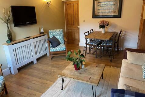 ANNEXE SITTING ROOM