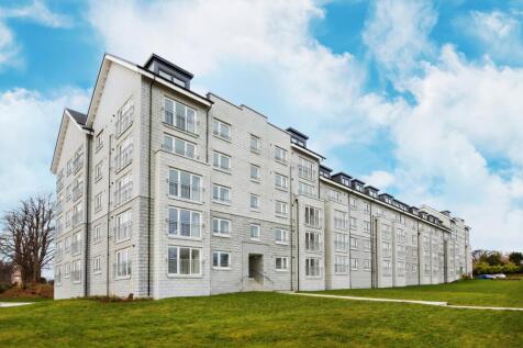Westburn Gardens, Royal Cornhill, Westburn Gardens exterior