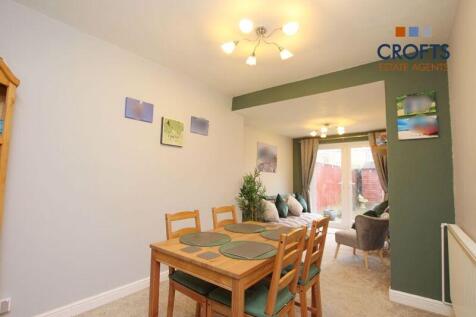 Dining/sitting room