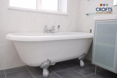 Bathroom view 3