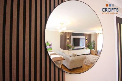 Lounge view 3