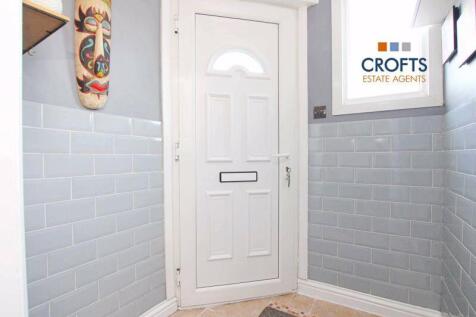 Entrance porch