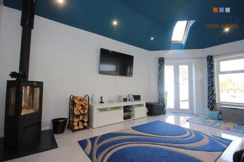 Lounge view 2