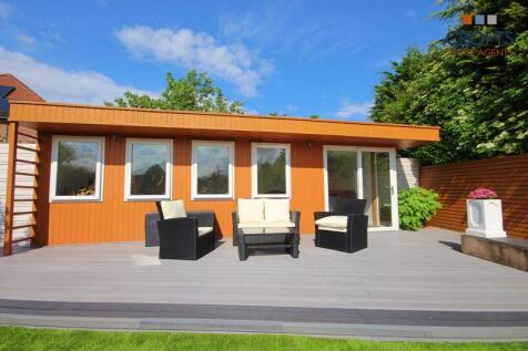 Garden room