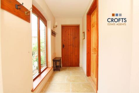 Hallway 2 view 2