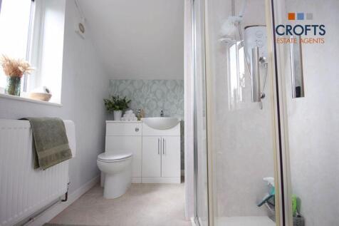 Shower suite