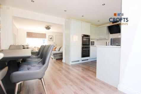 Kitchen/Dining room view 3