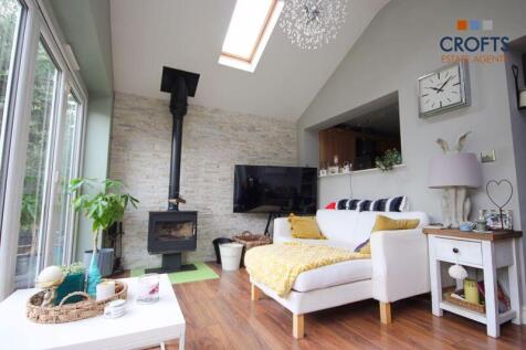 Sitting room view 2