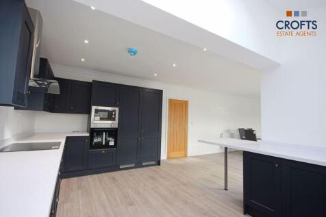 Kitchen view 3
