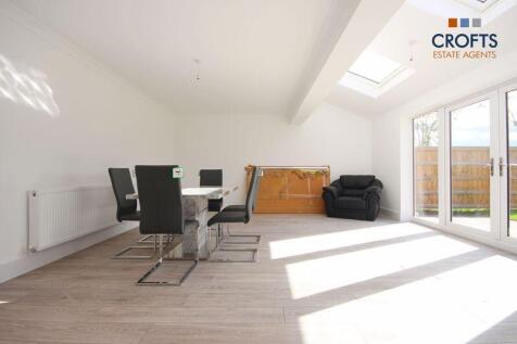 Dining/sitting area