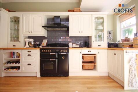 Kitchen view 3