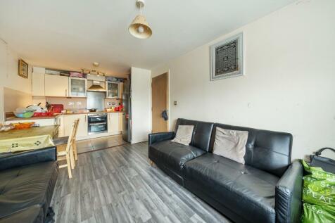 Open Plan Living and Kitchen
