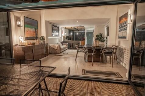 Living Area/Kitchen