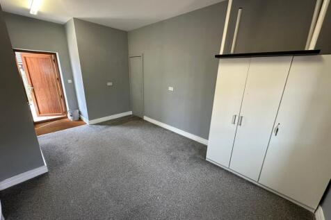 Reception/Kitchen