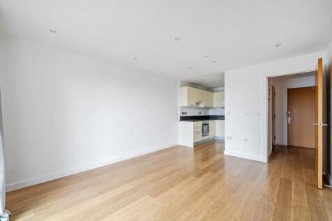 Reception/Kitchen