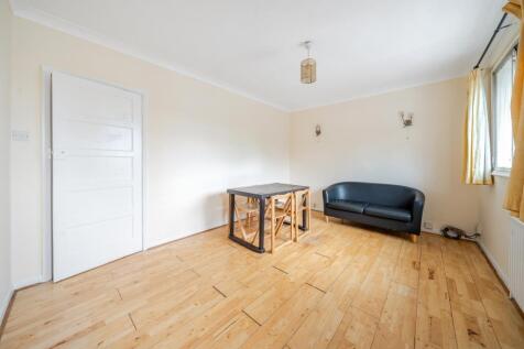 Reception/Dining Area