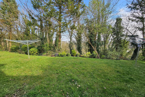 Communal Gardens at Rear