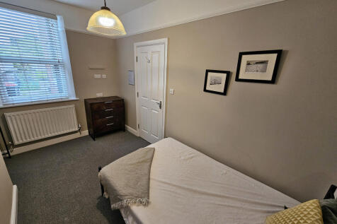 Shared Shower Room
