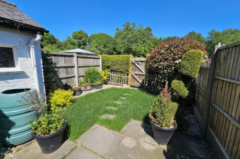 Rear Courtyard