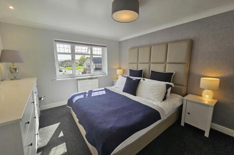 Main bedroom