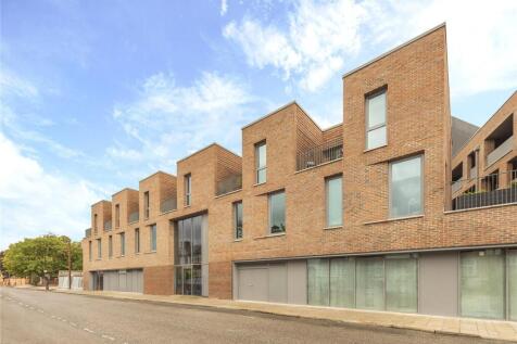 property in Park North, 
60 Stamford Road, N15