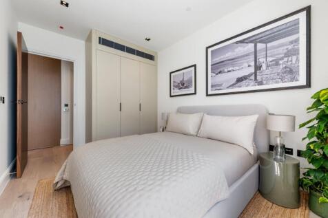property in The Pembridge, 
66-74 Notting Hill Gate, W11