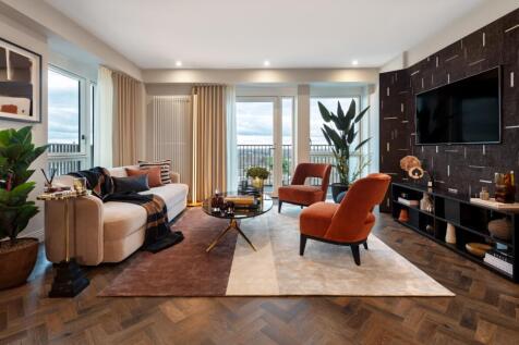 property in Queens Cross, 
Royal Eden Docks, E16
