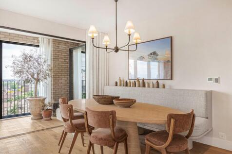 property in Graphite Square, 
Albert Embankment, SE11