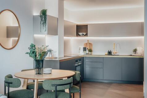 property in Greenwich Peninsula, 
River Way, SE10
