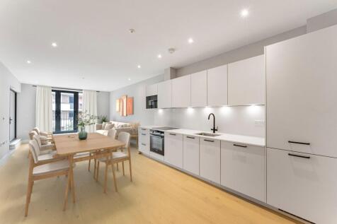 property in Strathnairn Street, 
Bermondsey, SE1