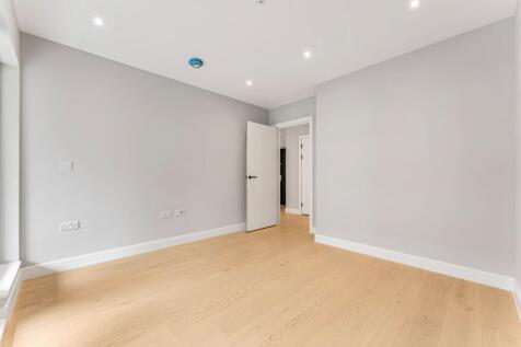 property in Strathnairn Street, 
Bermondsey, SE1