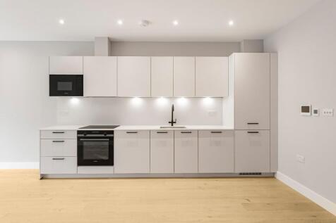 property in Strathnairn Street, 
Bermondsey, SE1