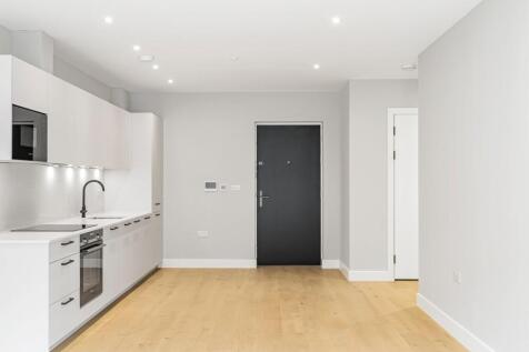property in Strathnairn Street, 
Bermondsey, SE1