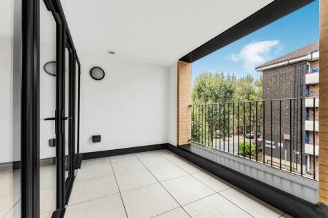 property in Strathnairn Street, 
Bermondsey, SE1