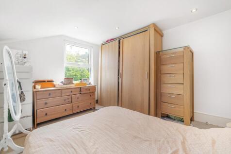 Bedroom.jpg