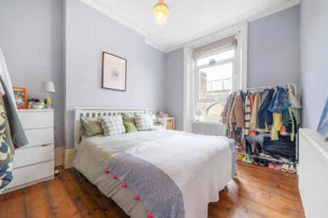 Bedroom.jpg