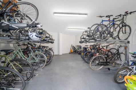 Bike store.jpg